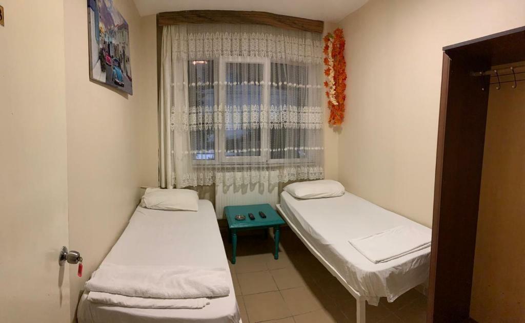 Hayat Pansiyon Auberge de jeunesse *